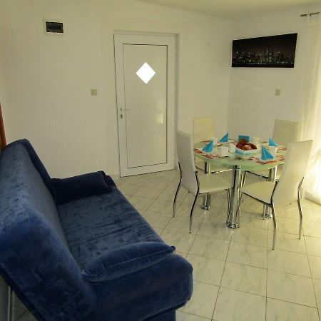 Apartments Kokor Vodice Zewnętrze zdjęcie