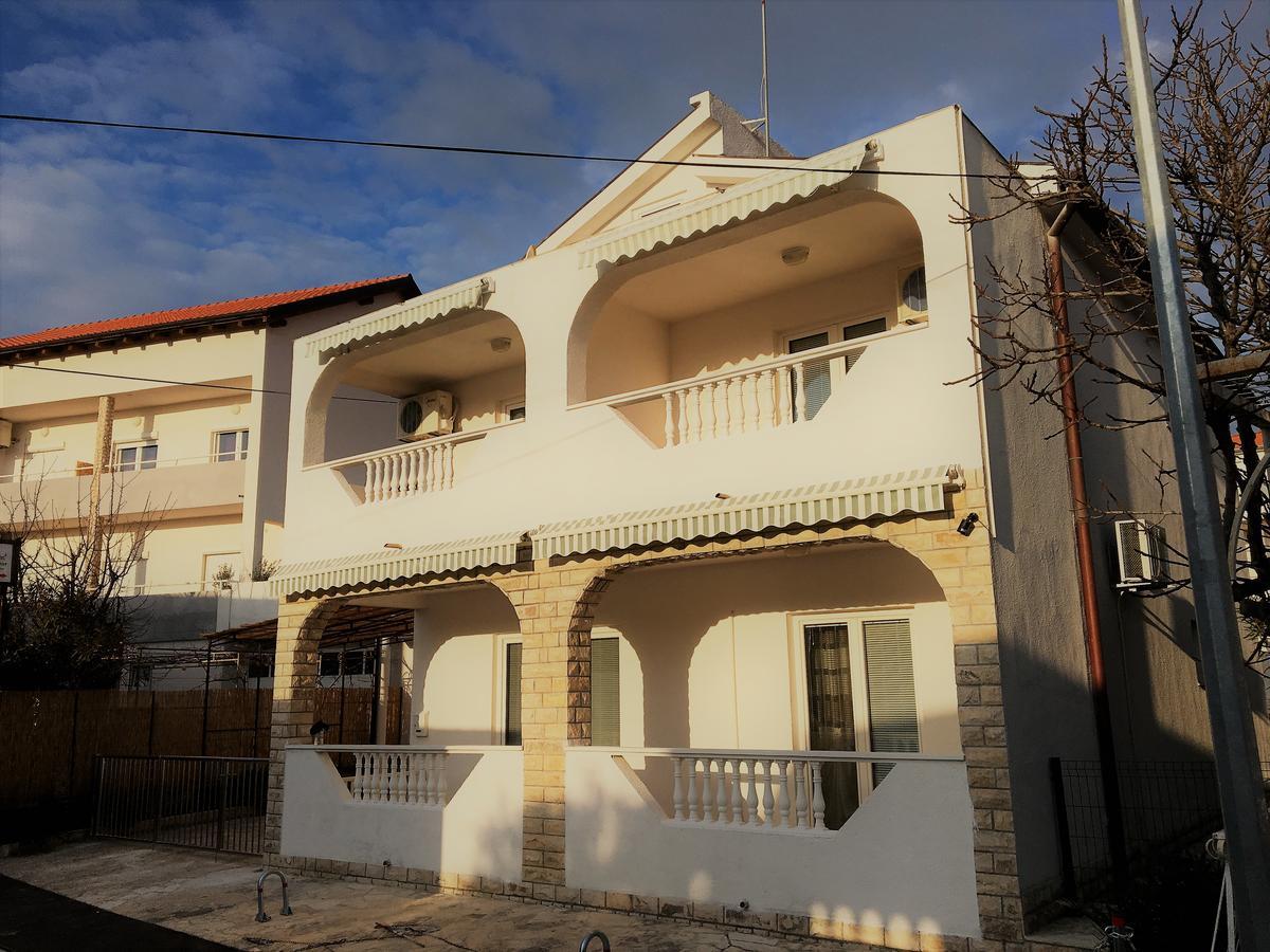 Apartments Kokor Vodice Zewnętrze zdjęcie