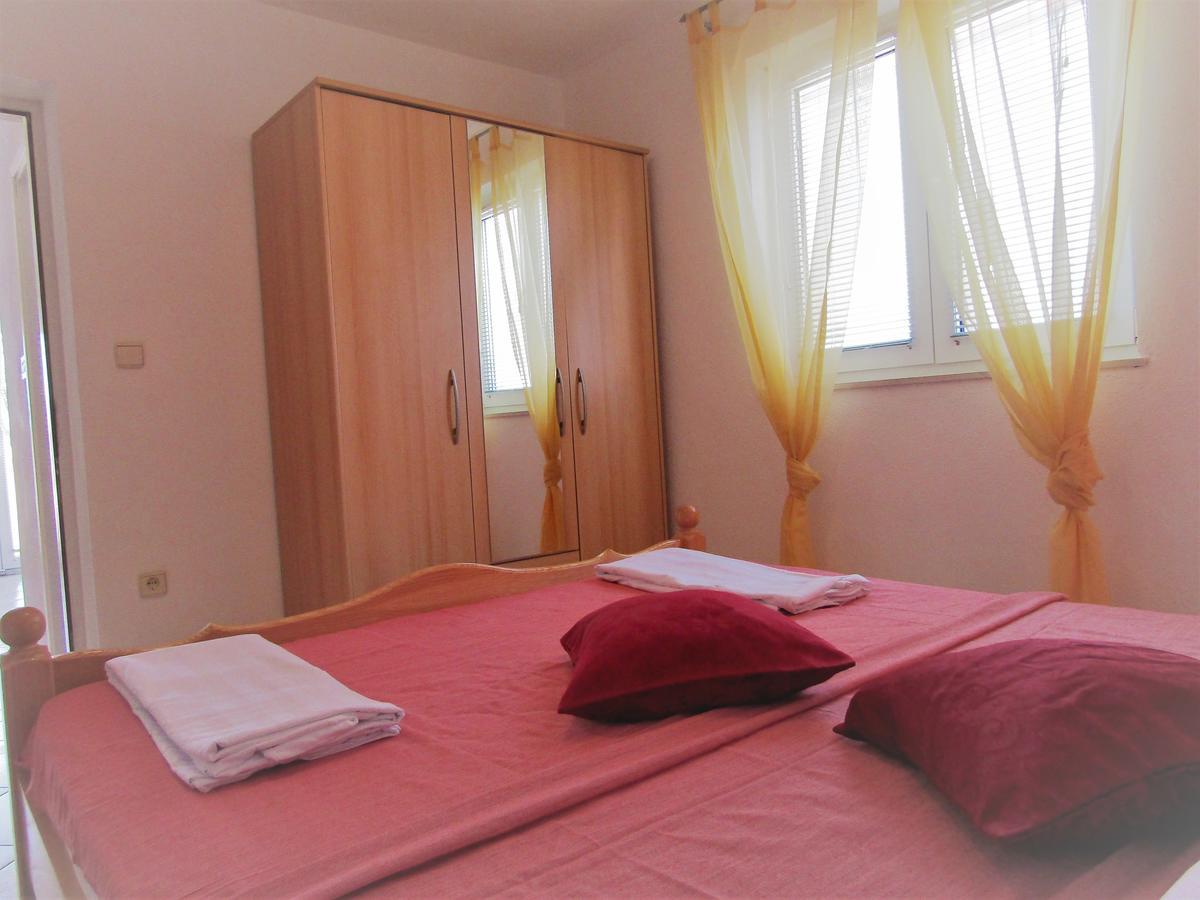 Apartments Kokor Vodice Zewnętrze zdjęcie